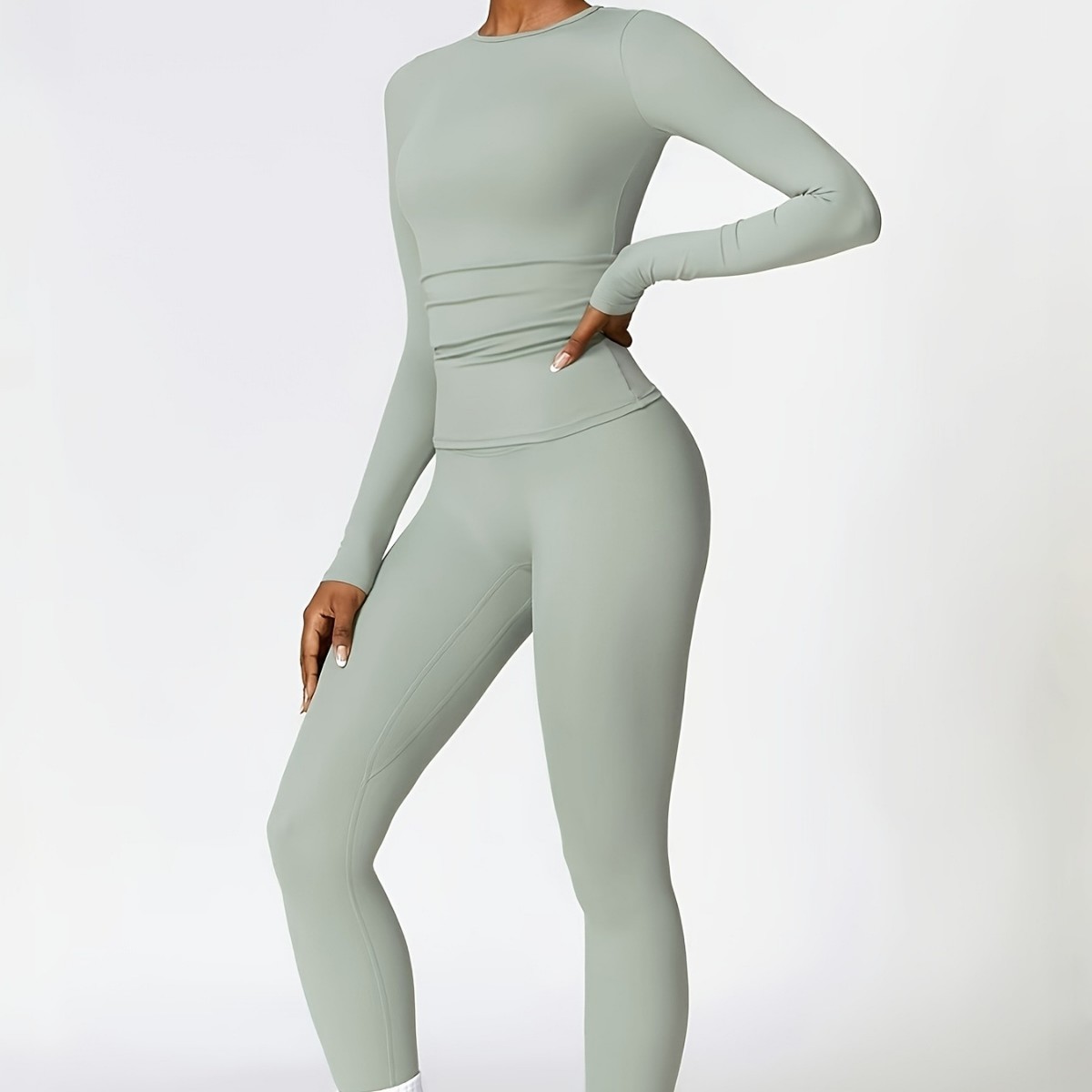 بدلة يوجا ضيقة ذات أكمام طويلة - مراجعة Yoga Fitness & Nutrition Llp وسعره